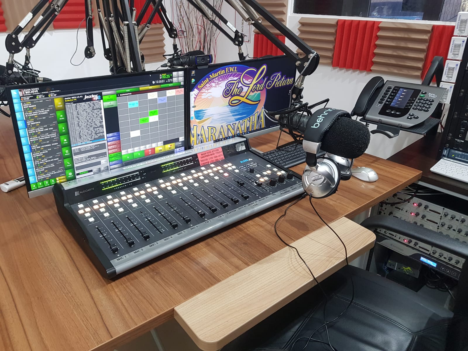 Radio Maranatha 100.3FM
